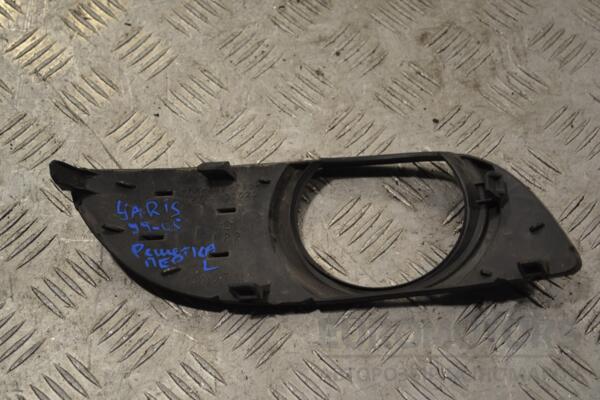 Решітка переднього бампера ліва Toyota Yaris 1999-2005 521280D020 154764 - 2