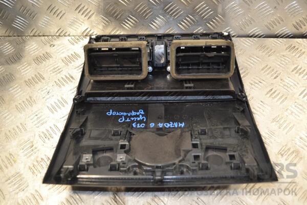 Дефлектор воздушный центральный Mazda 6 2007-2012 GS1E55311 154865 - 2