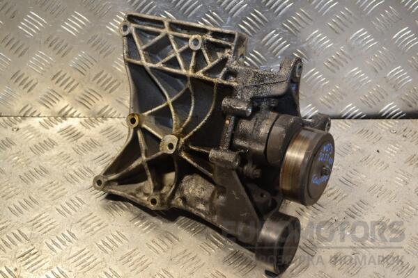 Кронштейн генератора Mercedes C-class 2.0 16V, 2.3 16V (W203) 2000-2007 A1110960645 155522 - 2