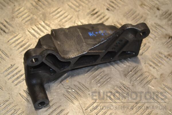 Кронштейн двигателя правый Opel Astra 1.6 16V (H) 2004-2010 13189381 155898 - 2
