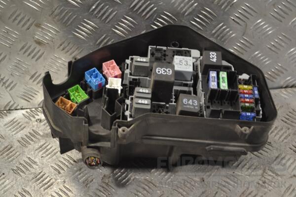 Блок предохранителей моторный отсек VW Touareg 2.5tdi 2002-2010 7L0937576A 158470 - 2