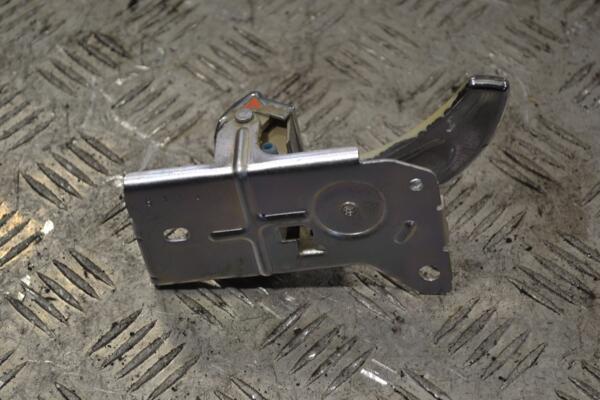 Ручка двері внутрішня передня права Kia Sorento 2002-2009 826223E000 158561 - 2