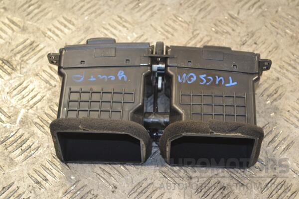 Дефлектор повітряний в торпедо середній Hyundai Tucson 2004-2009 974102e000 158644 - 2
