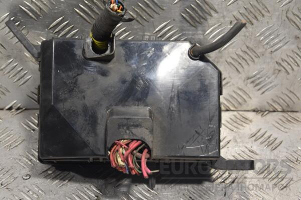 Блок предохранителей моторного отсека Hyundai Tucson 2.0crdi, 2.0 16V 2004-2009 912082E130 168793 - 2