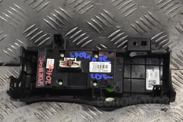 Блок кнопок в торпедо Kia Sportage 2015 93700F1200WK 168844 - 2