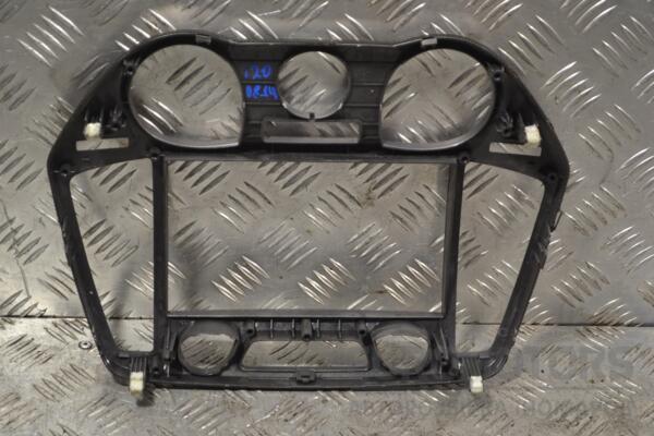 Накладка центральній консолі Hyundai i20 2008-2014 847401J100 159097 - 2