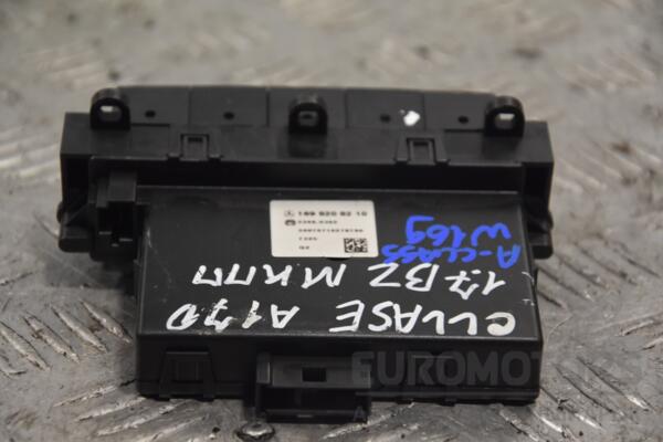 Кнопка парктроника Mercedes A-class (W169) 2004-2012 A1698208210 169236 - 2
