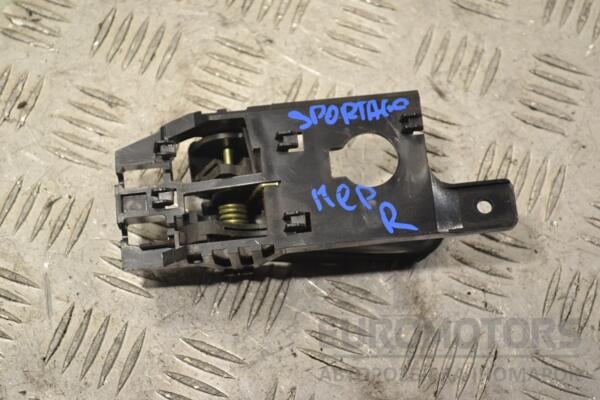 Ручка двері внутрішня права Kia Sportage 2004-2010 826131F000 RH 170000 - 2