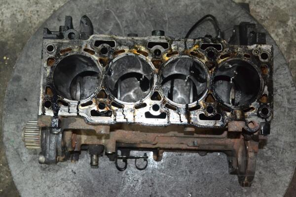 Блок двигателя Kia Cerato 2.0crdi 2004-2008 170368 - 5