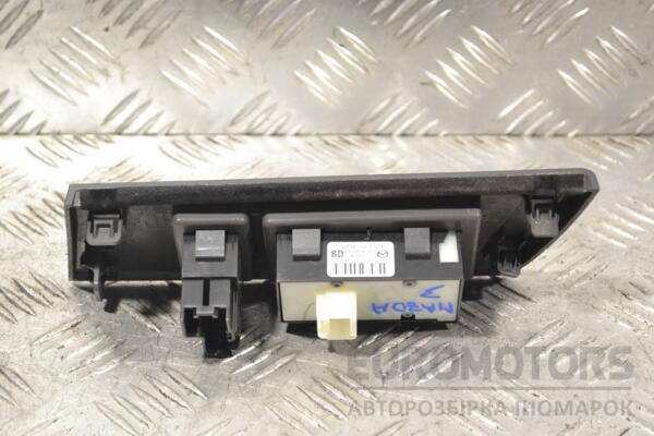 Кнопка DSC OFF Mazda 3 2009-2013 BBM566170A 170677 - 2