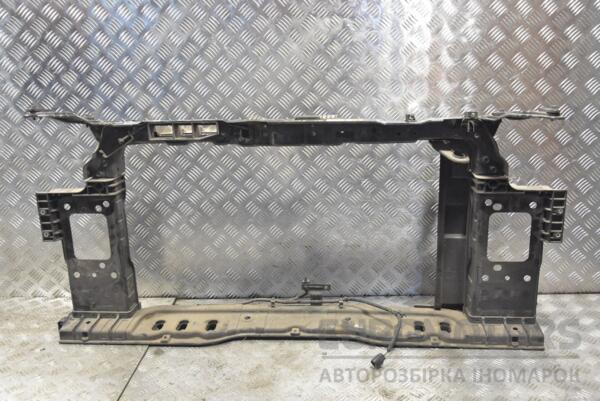 Панель передняя (окуляр, телевизор) Hyundai i30 2012-2017 64101A5002 182252 - 2