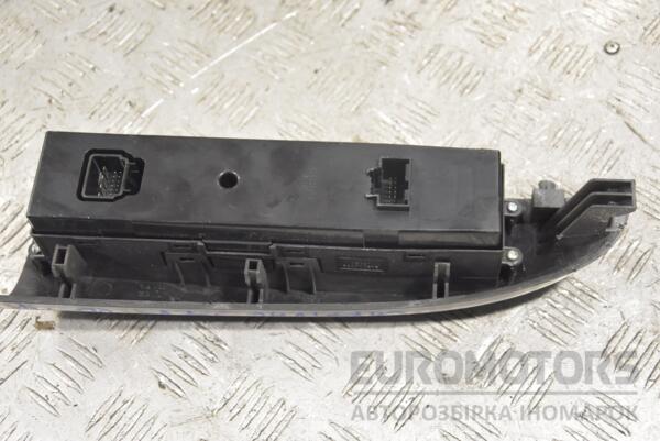 Кнопка стеклоподъемника передняя правая Kia Carnival 2006-2014 183025 - 2