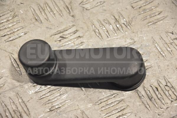 Віконна ручка Renault Sandero 2007-2013 8200673745 183044 euromotors.com.ua
