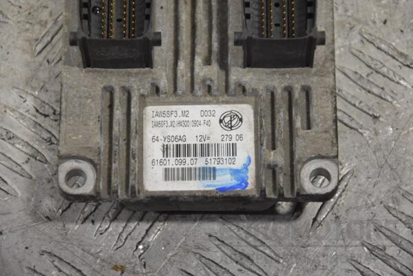 Блок управления двигателем Fiat Grande Punto 1.4 8V 2005 51793102 184356 - 2