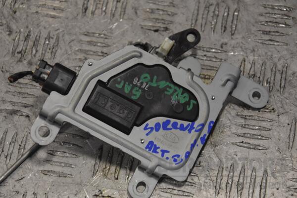 Активатор замка крышки багажника Kia Sorento 2002-2009 812403E000 186814 - 2
