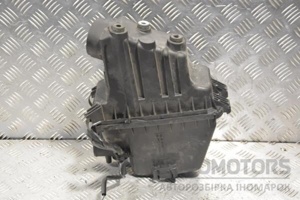 Корпус воздушного фильтра Toyota Yaris Verso 1.3 16V 1999-2005 1770121050 187316 - 2