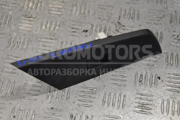 Кнопка склопідіймача Mazda 3 2009-2013 BBM266370 200675  euromotors.com.ua
