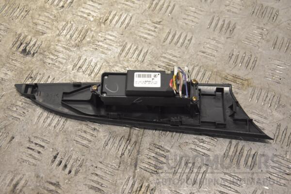 Кнопка склопідіймача передні праві Mazda 3 2003-2009 BP4K66370 202310 - 2