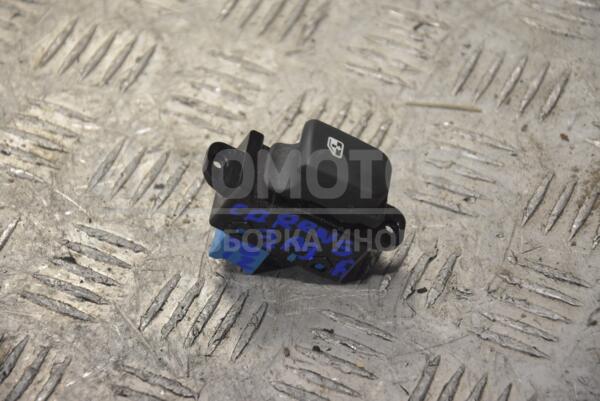 Кнопка стеклоподъемника задняя правая Kia Carens 2006-2012 935801D5003W 202676