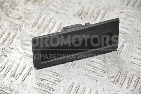 Кнопка відкривання кришки багажника зовнішня електро Audi A4 (B8) 2007-2015 5N0827566B 202838  euromotors.com.ua