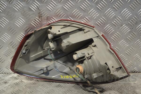 Фонарь правый универсал 06- Subaru Legacy Outback (B13) 2003-2009 190230 - 2