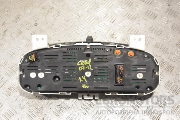 Панель приборов Kia Ceed 1.4 16V 2007-2012 940231H020 204614 - 2