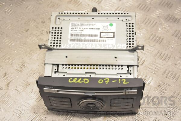 Магнітола штатна (дефект) Kia Ceed 2007-2012 961601H000 204622 - 2