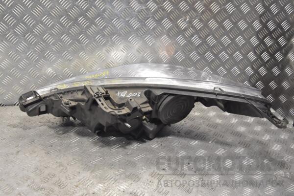 Фара правая Peugeot 207 2006-2013 204720 - 2