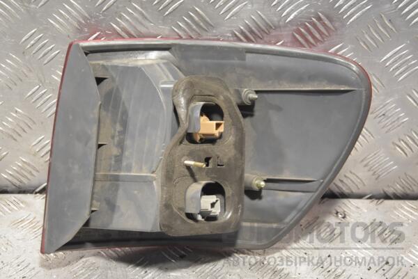 Фонарь левый наружный Toyota Avensis Verso 2001-2009 204732 - 2