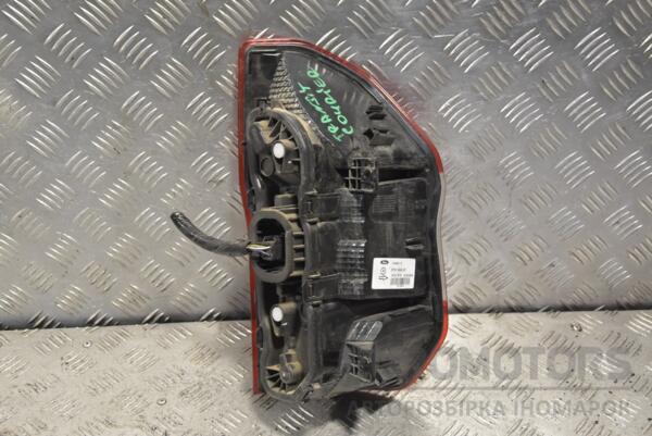 Фонарь правый Ford Transit/Tourneo Courier 2014 ET7613404AF 204749 - 2
