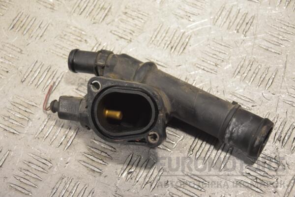 Фланець системи охолодження VW Passat 2.0tdi (B6) 2005-2010 03G121132B 205452 - 2