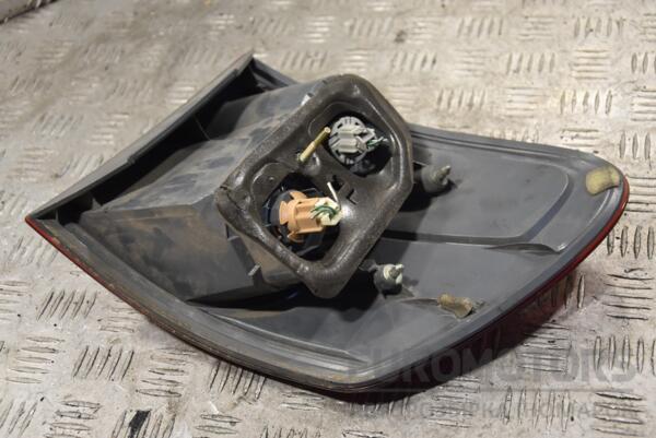 Ліхтар лівий зовнішній 04- Toyota Avensis Verso 2001-2009 191324 - 2