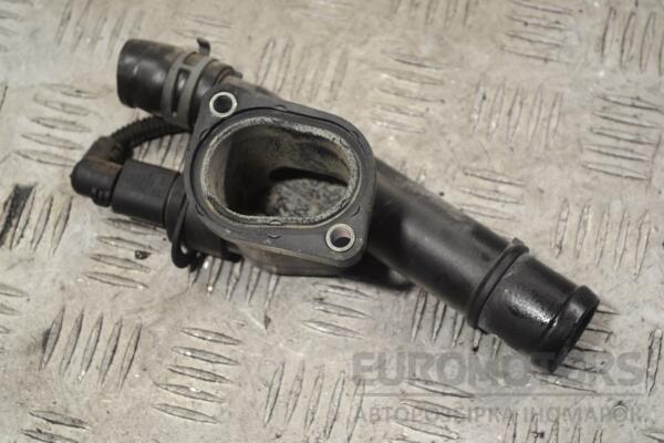 Фланець системи охолодження (трійник) Audi A4 2.0tdi (B7) 2004-2007 038121132G 191408 - 2