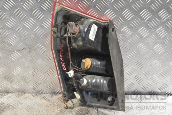 Ліхтар правий універсал 07- Chrysler 300C 2004-2010 04805966AH 206010 - 2