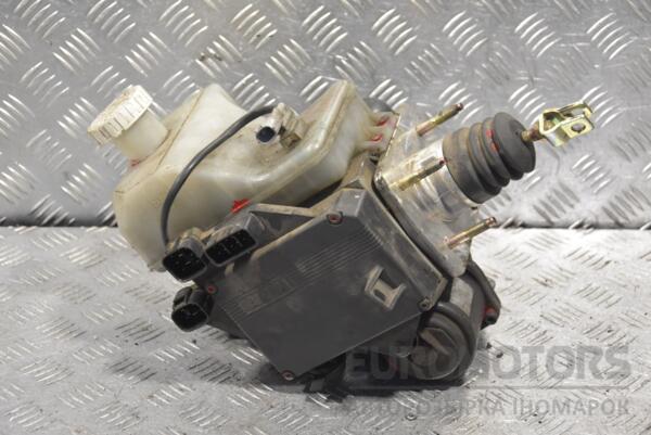 Блок АБС (дефект) Mitsubishi Pajero (III) 2000-2006 MR977461 206692 - 2