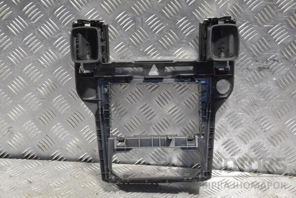 Консоль центральна в торпедо Opel Zafira (B) 2005-2011 13162552 206836 - 2