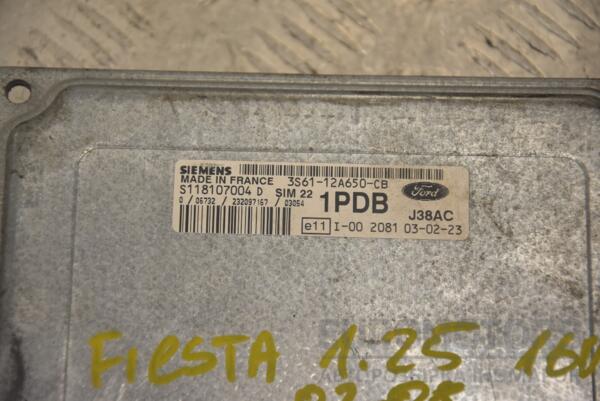 Блок управления двигателем Ford Fiesta 1.25 16V 2002-2008 3S6112A650CB 208015 - 2