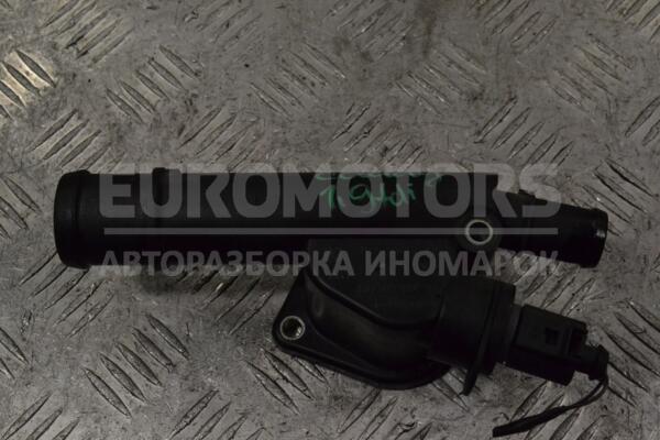 Фланець системи охолодження (трійник) VW Caddy 1.9tdi (III) 2004-2015 038121132G 195571 euromotors.com.ua