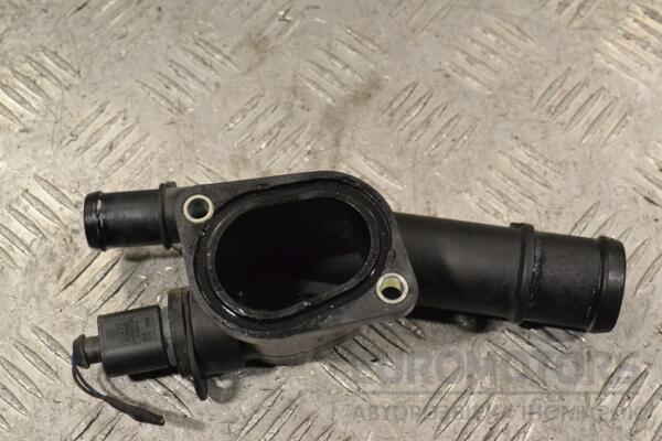 Фланец системы охлаждения (тройник) VW Caddy 1.9tdi (III) 2004-2015 038121132G 195571 - 2