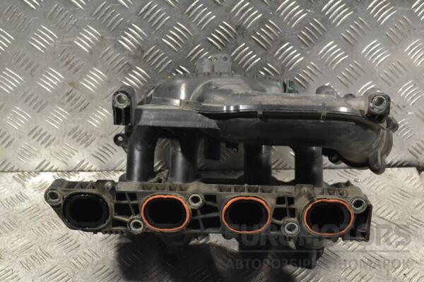 Колектор впускний пластик (дефект) Ford Fiesta 1.4 16V 2008 8A6G9424BB 195746 - 2