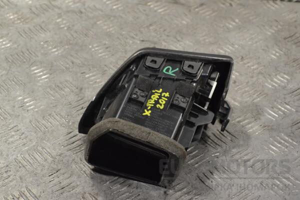 Дефлектор повітряний правий Nissan X-Trail (T32) 2014 687604BA0A 196574 - 2