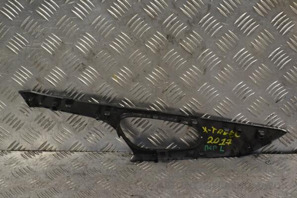 Накладка двери внутренняя передняя левая Nissan X-Trail (T32) 2014 806834CL0A 196680 - 2