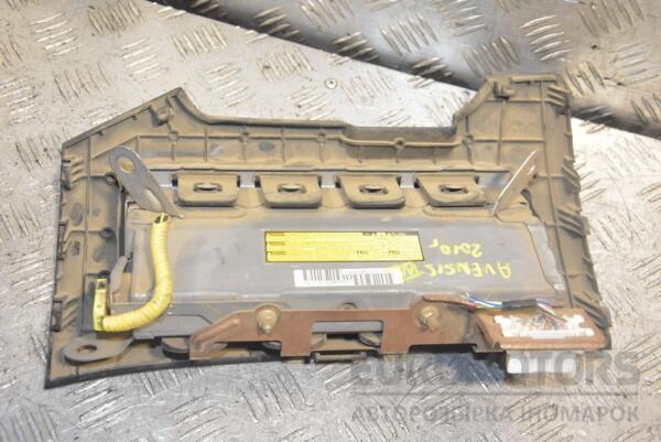 Подушка безопасности колен водителя Airbag Toyota Avensis (III) 2009 223790 - 2