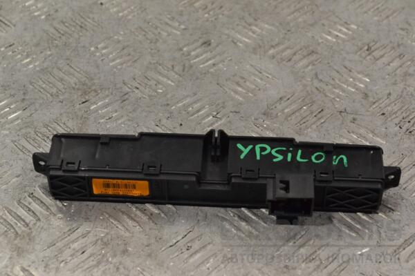 Блок кнопок (дефект) Lancia Ypsilon 2003-2011 7355344403 197299 - 2