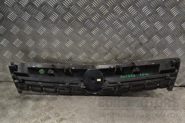 Решетка радиатора 10- Opel Antara 2007-2015 25983424 197587 - 2