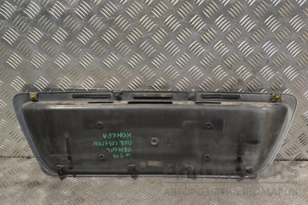 Панель подсветки номера Mercedes C-class (W203) 2000-2007 A2037400381 197634 - 2