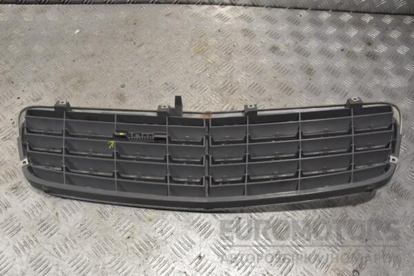 Решетка радиатора (дефект) Mercedes C-class (W203) 2000-2007 A2038800123 224632 - 2