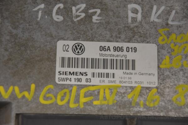 Блок управления двигателем VW Golf 1.6 8V (IV) 1997-2003 06A906019 225312 - 2