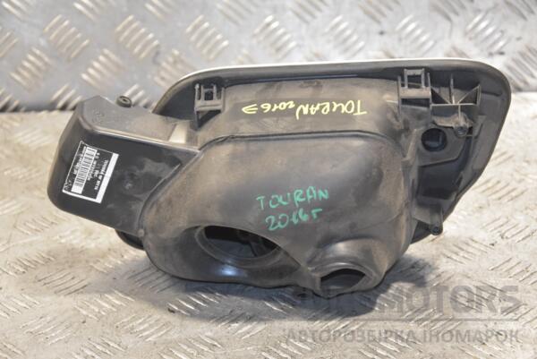 Лючок топливного бака VW Touran 2016 5TA809857A 225485 - 2