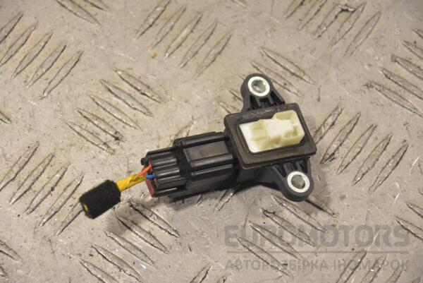 Датчик удара Airbag Kia Carens 2013 95920A4050 228591 - 2